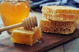 الأنزيمات الموجودة بالعسل منشأها و أهميتها طرق المحافظة عليها